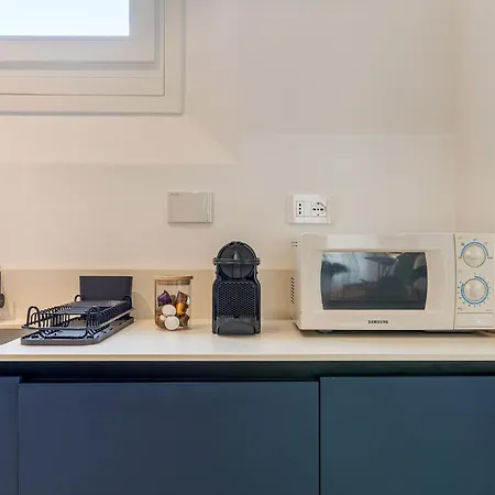 Guesthost - Cb12 And Modern Apartment
